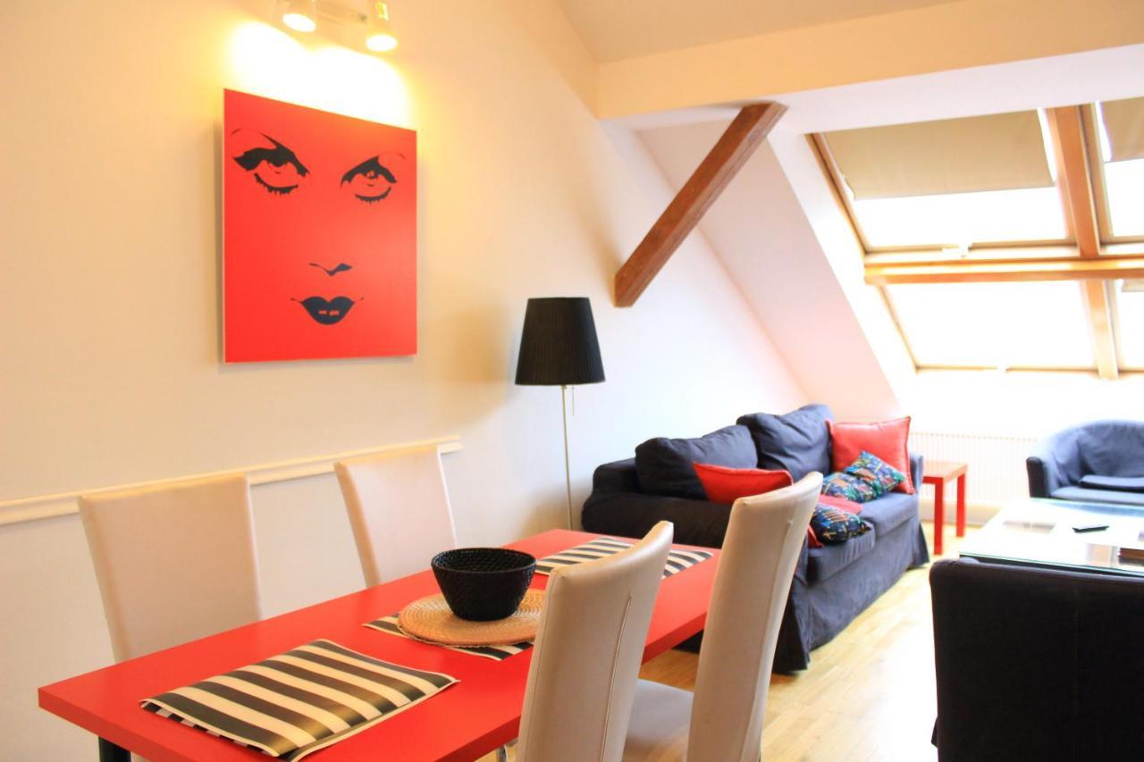 Beautiful In The City Center Apartment *
